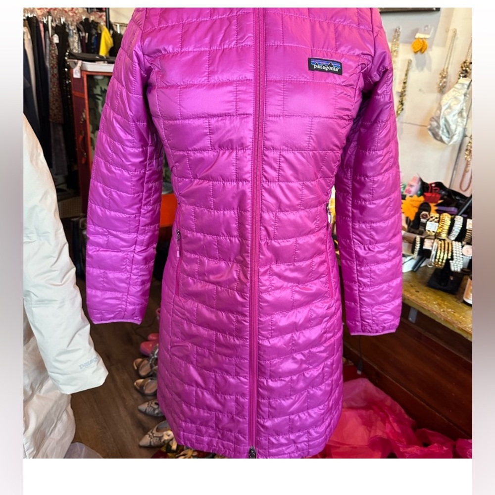 NWOT Patagonia nano puff long XS pink